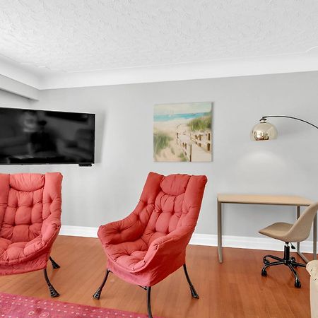 Park Bungalow #4 - Seacliff Beach Suites Leamington Extérieur photo