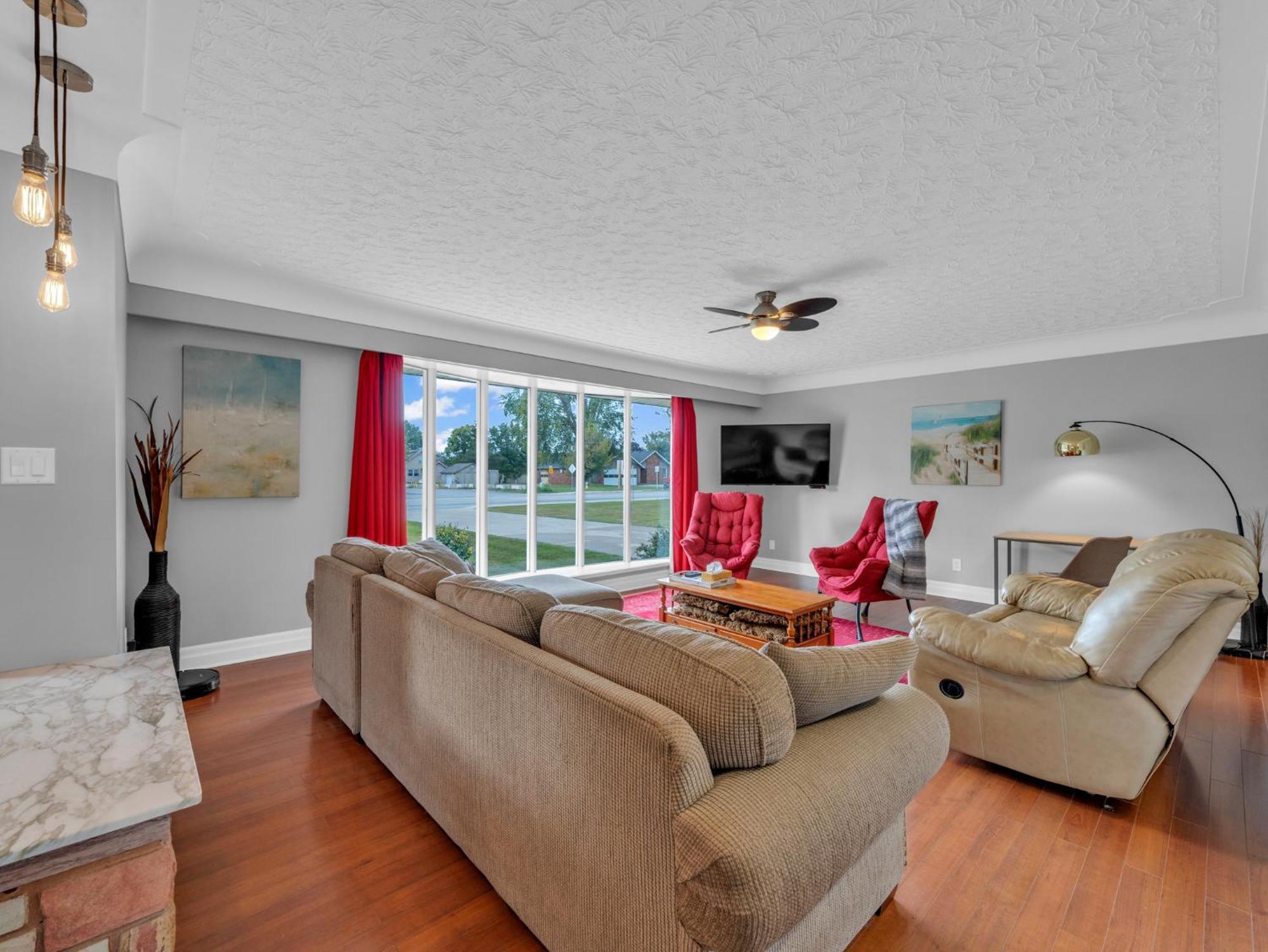 Park Bungalow #4 - Seacliff Beach Suites Leamington Extérieur photo