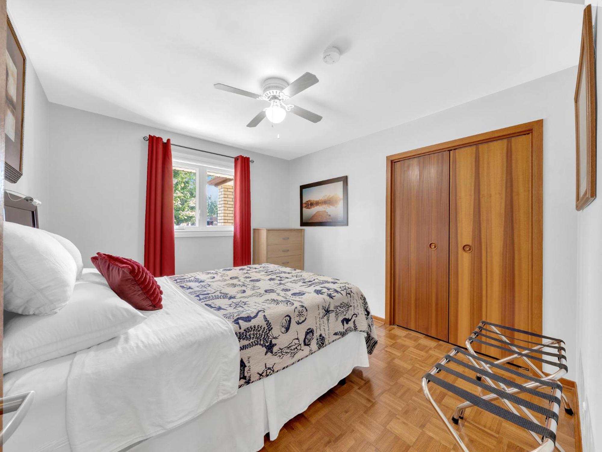 Park Bungalow #4 - Seacliff Beach Suites Leamington Extérieur photo