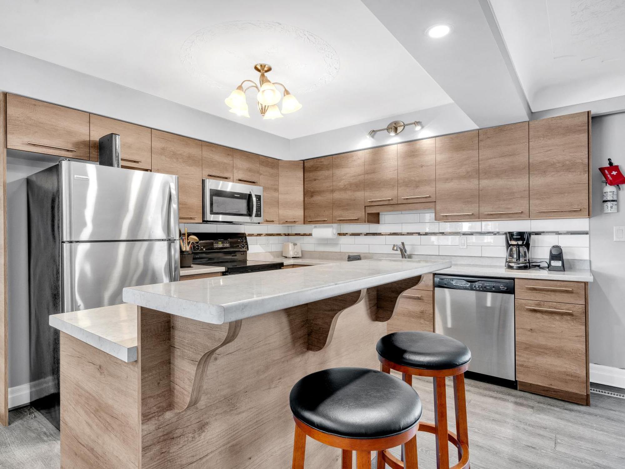 Park Bungalow #4 - Seacliff Beach Suites Leamington Extérieur photo